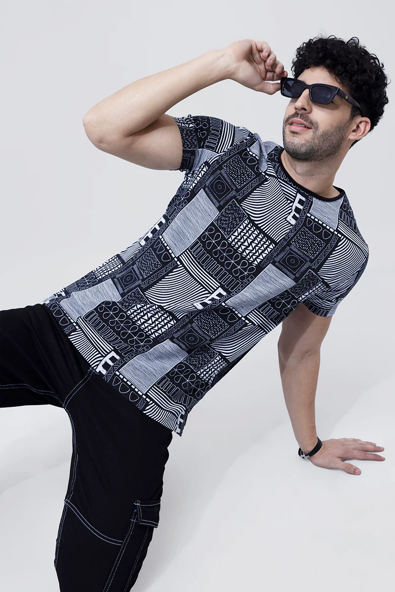 Cross Greek Art Black T-Shirt - republicanstateiCross Greek Art Black T-Shirt - republicanstatei