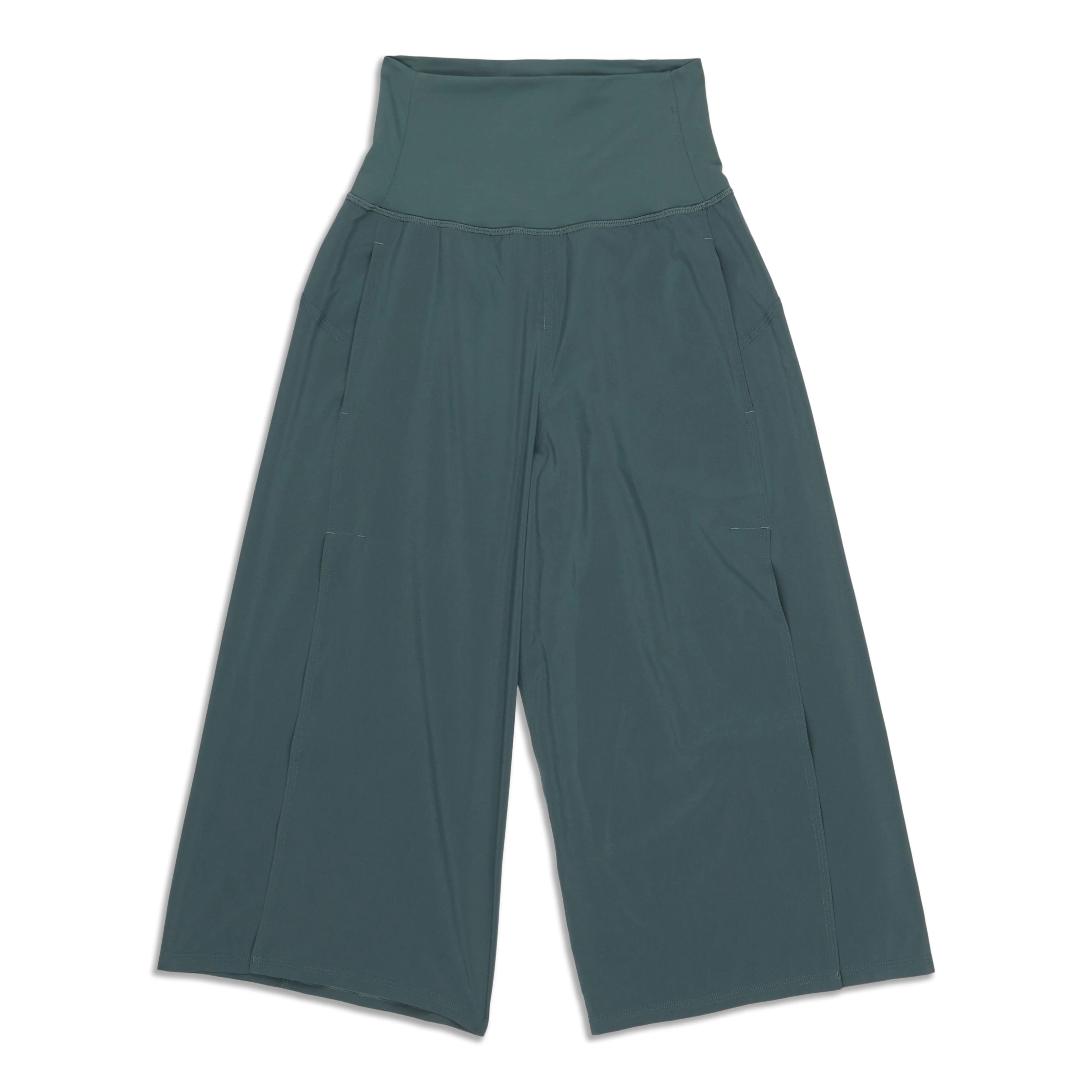 Serene Crop - Resale - republicanstateiSerene Crop - Resale - republicanstatei