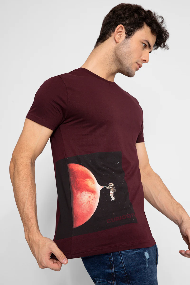 Curiosity Maroon T-Shirt - republicanstateiCuriosity Maroon T-Shirt - republicanstatei