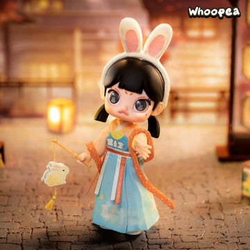 MOLLY Lantern Show Action Figure - tumbierware