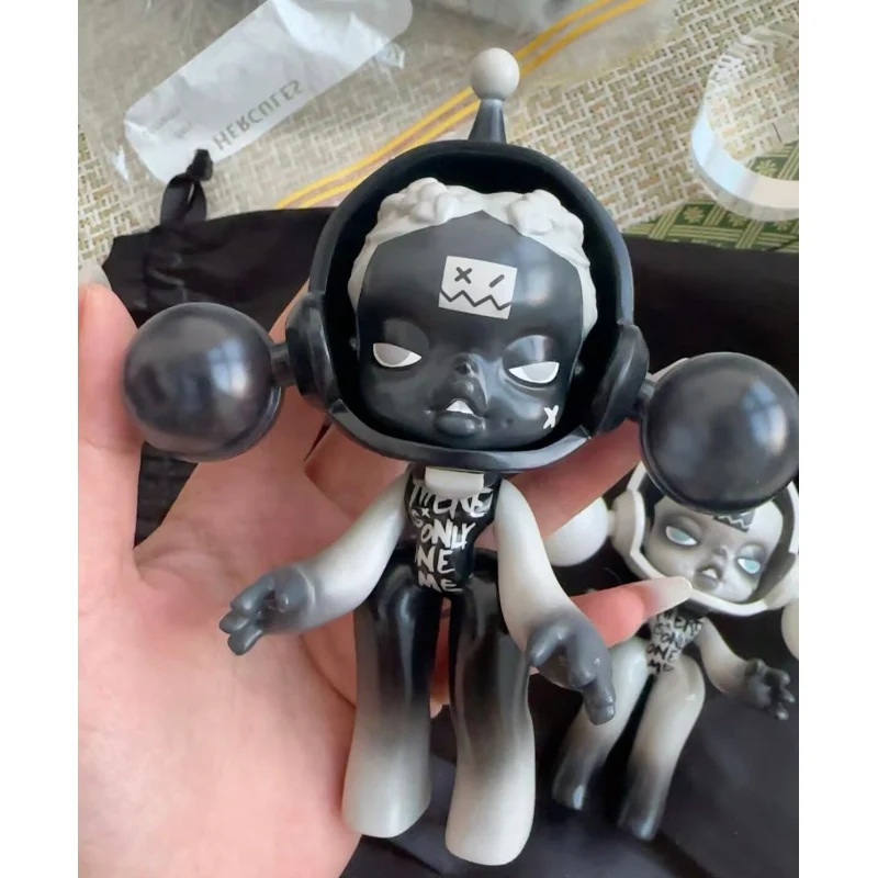 Skullpanda Dark Crow Limited Figurine - tumbierware