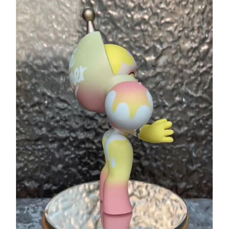 Skullpanda The Summer Peach Limited Figurine - tumbierware