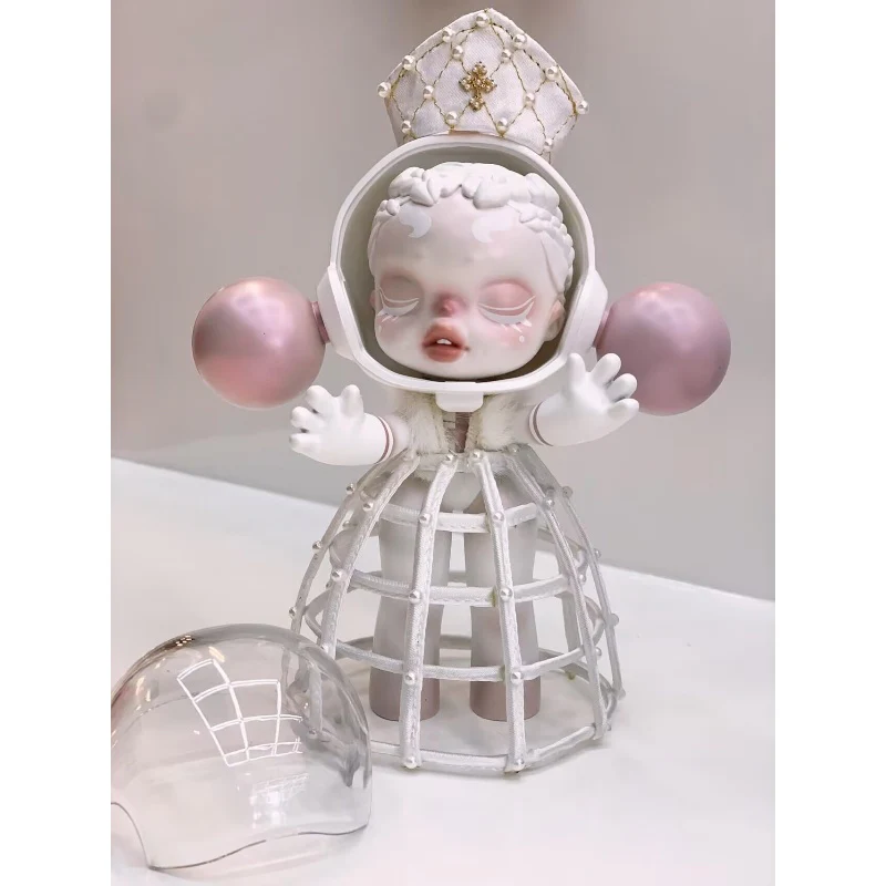 Skullpanda White Madonna Limited Figurine - tumbierware