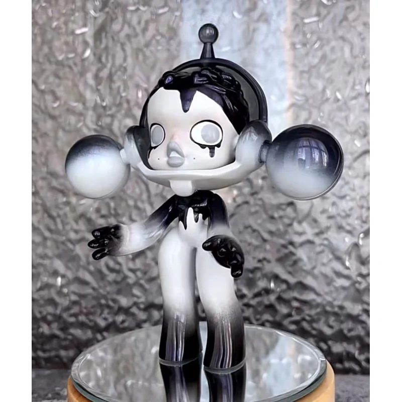 Skullpanda Dark Leave Limited Figurine - tumbierware
