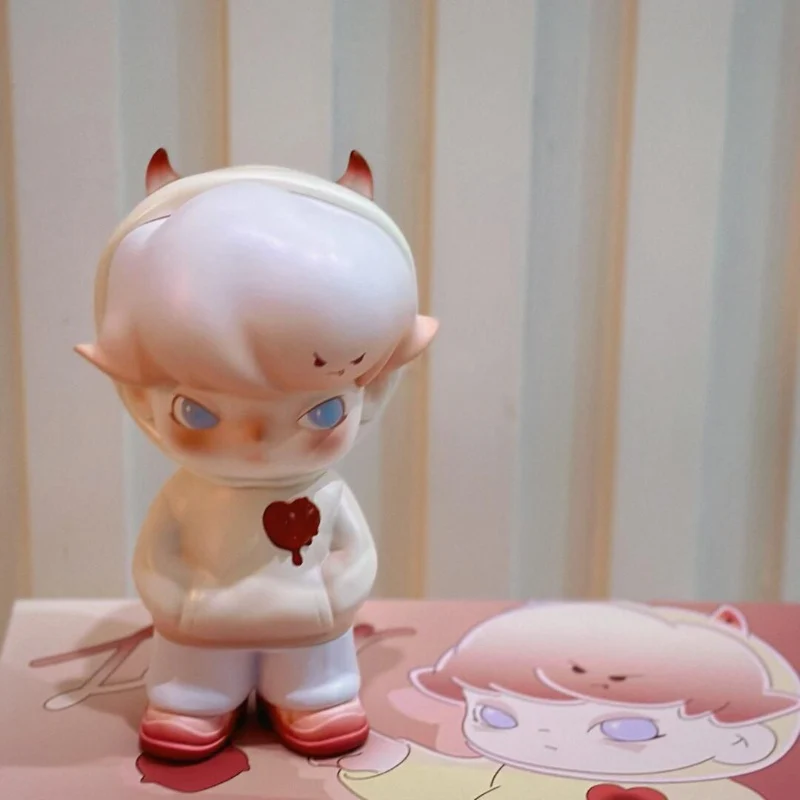 DIMOO Boy Lover Limited Figure - tumbierware