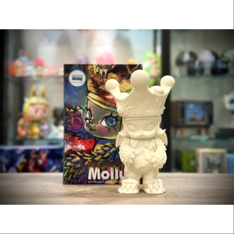 MOLLY X Instinctoy Erosion Molly Frank's Blue G.I.D Blank 2017 Limited Edition - tumbierware