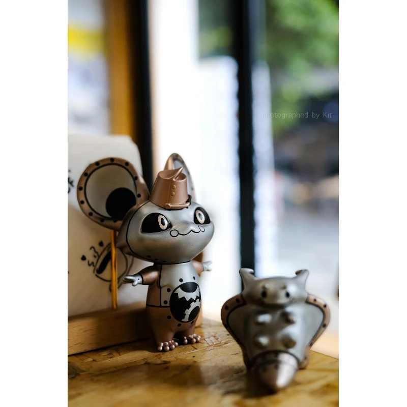 DIMOO Niko The Tin Man Limited Figure - tumbierware