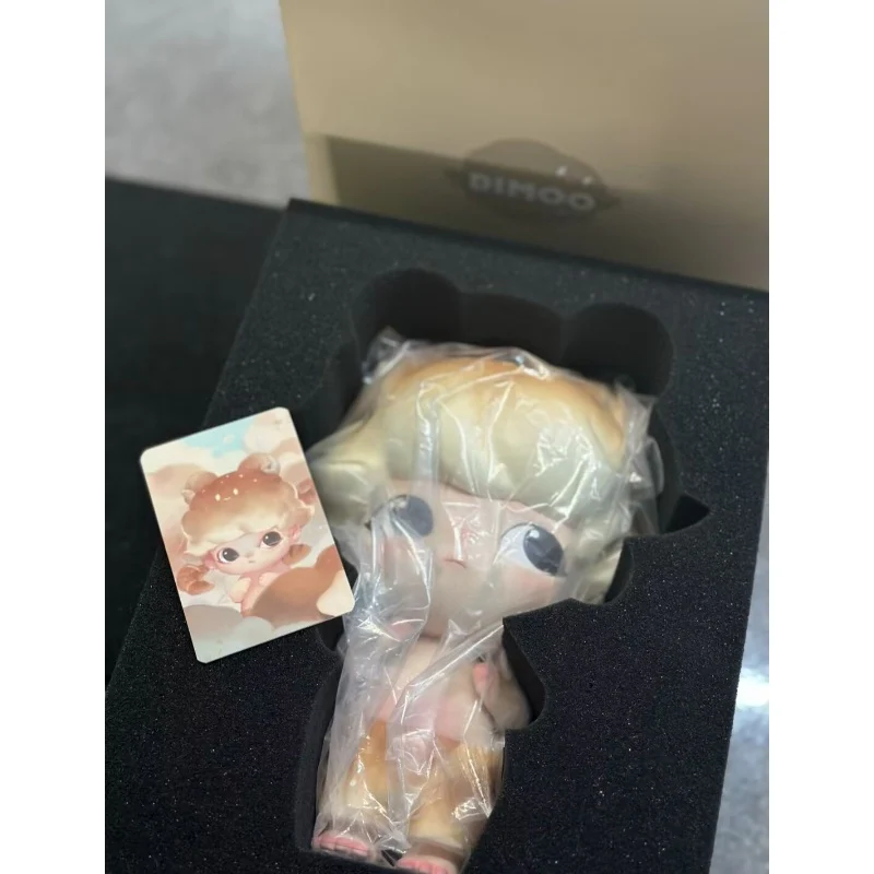 DIMOO Croissant Plus Limited Figure - tumbierware