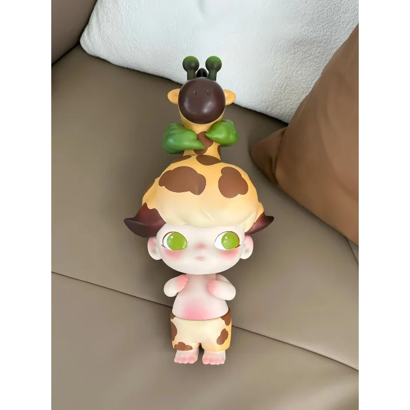 DIMOO Giraffe Plus Limited Figure - tumbierware