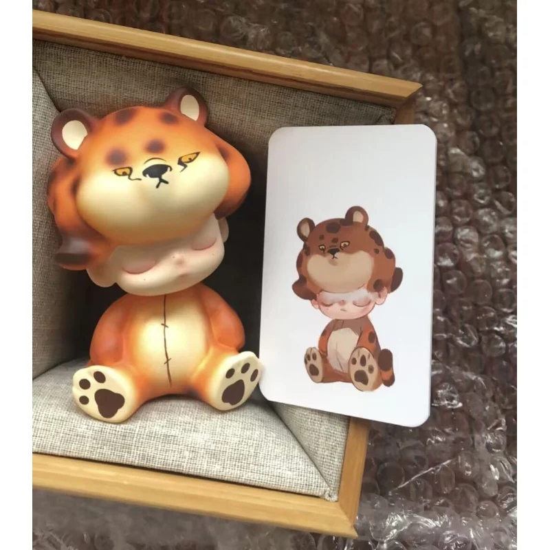 DIMOO Little Leopard Limited Figure - tumbierware