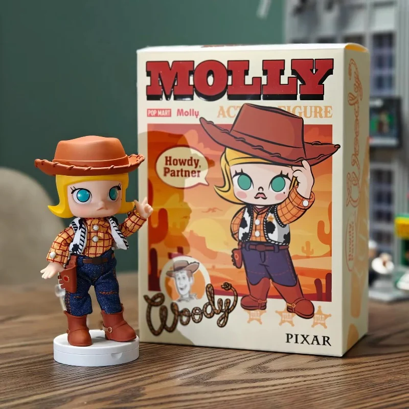 MOLLY Woody Action Figure - tumbierware