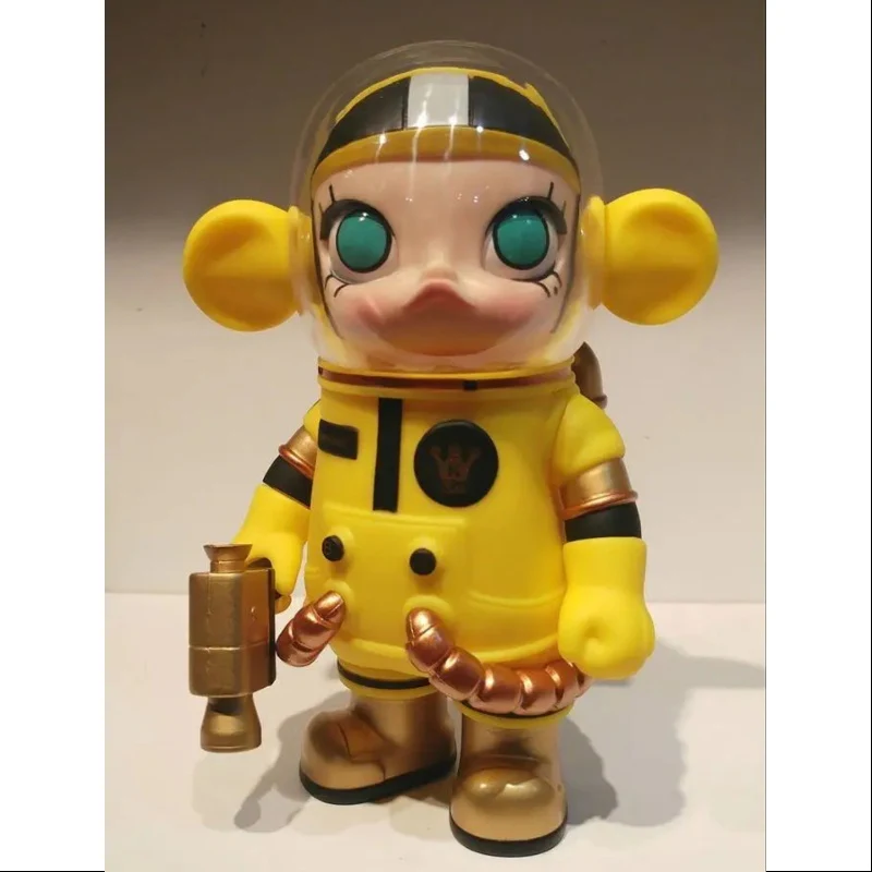 MEGA SPACE MOLLY 200% Banana 2017 LIMITED - tumbierware