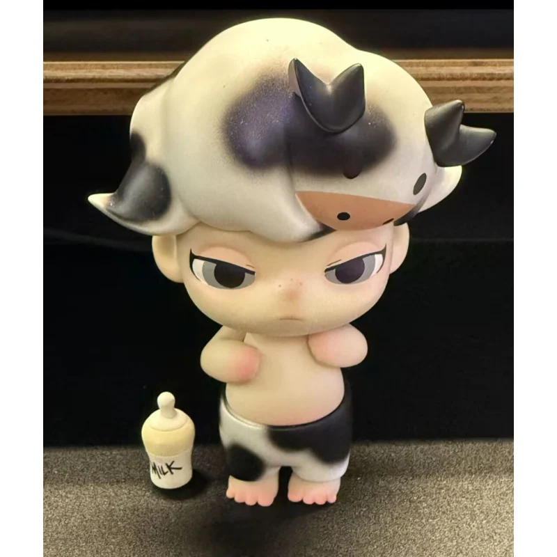DIMOO Milk Cow Limited Figure - tumbierware