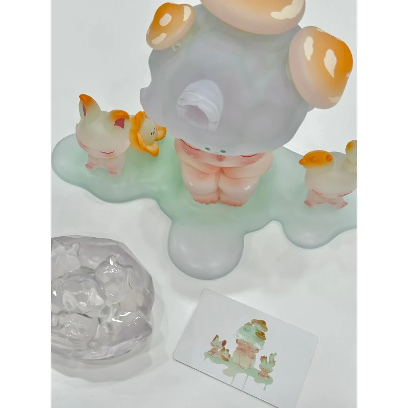 DIMOO Mushroom On The Iceberg Limited Figure - tumbierware