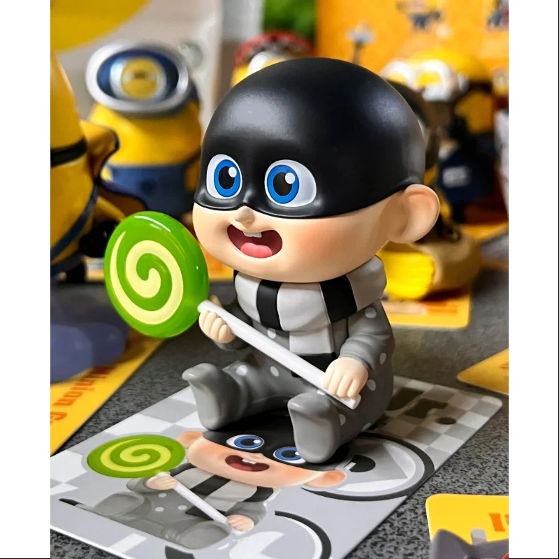 Pop Mart X Minions Illumination's Despicable Me 4 Series Secret Gru Jr.(1/144) - tumbierware