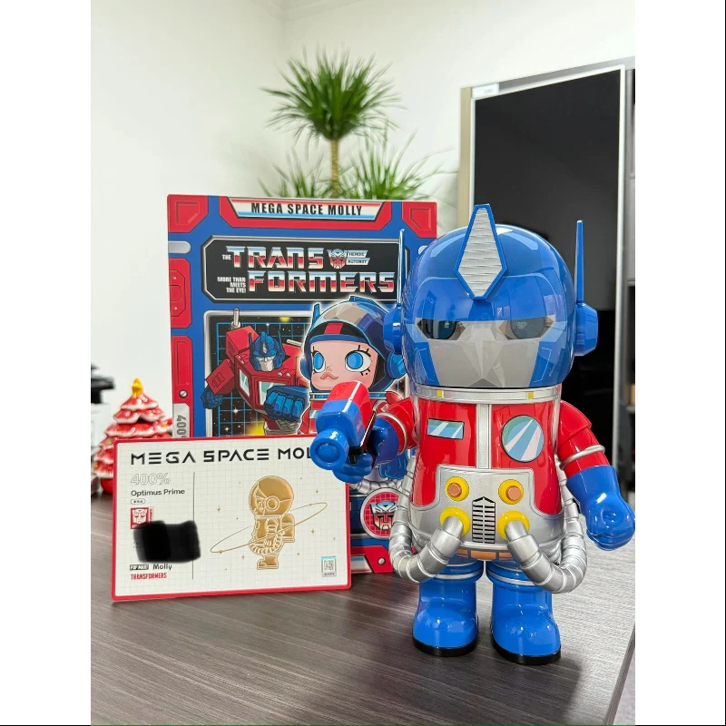 MEGA SPACE MOLLY 400% Transformers Optimus Prime 2025 Limited Edition - tumbierware
