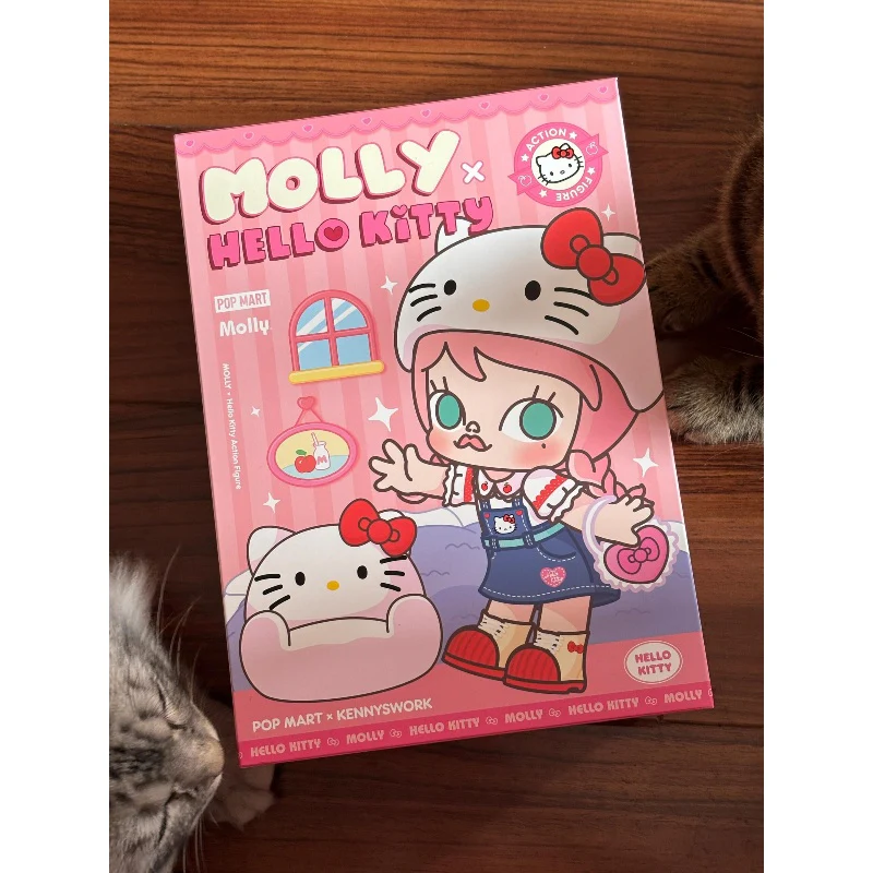 MOLLY x Hello Kitty Action Figure - tumbierware