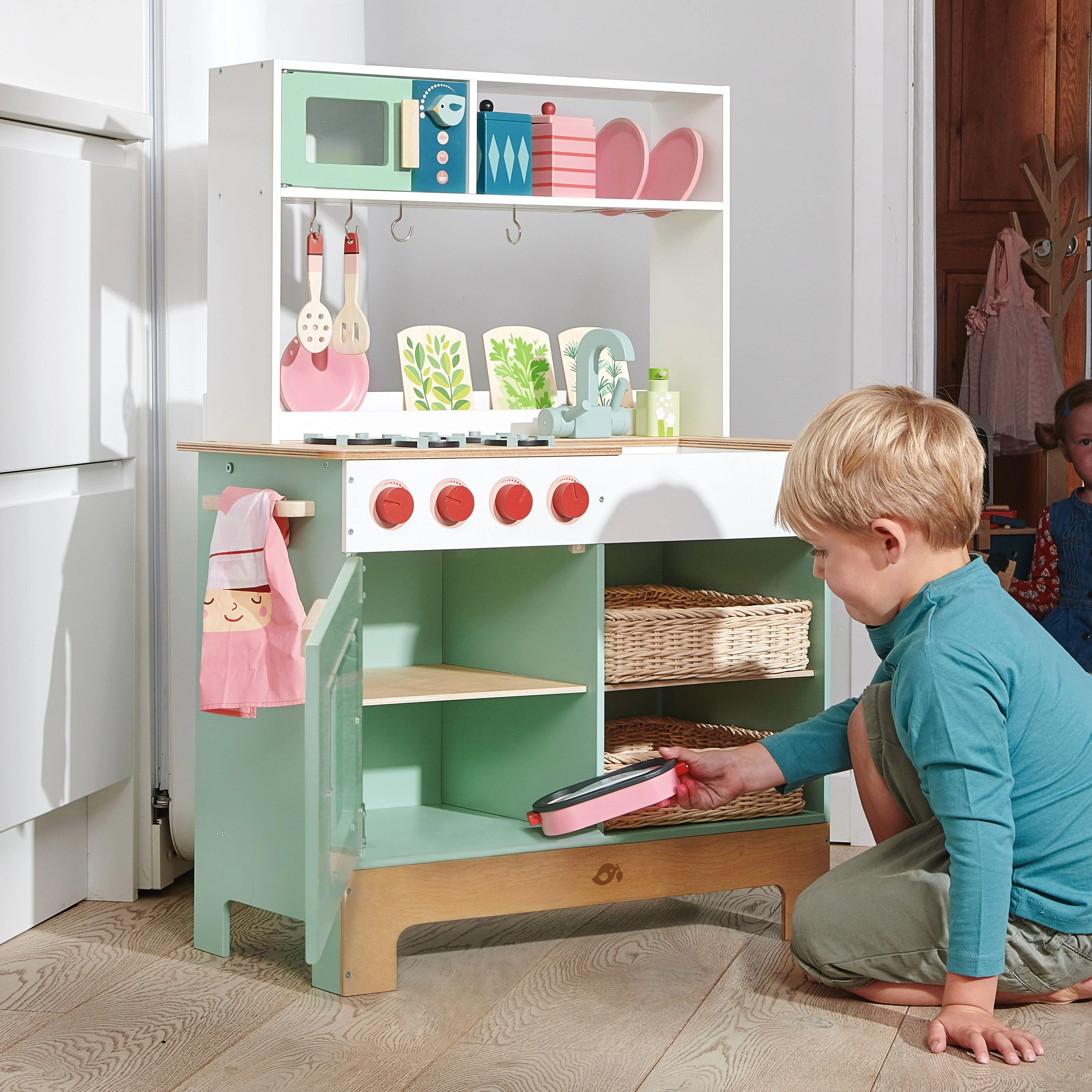 Tender Leaf Toys Kitchen Range - tumbierware