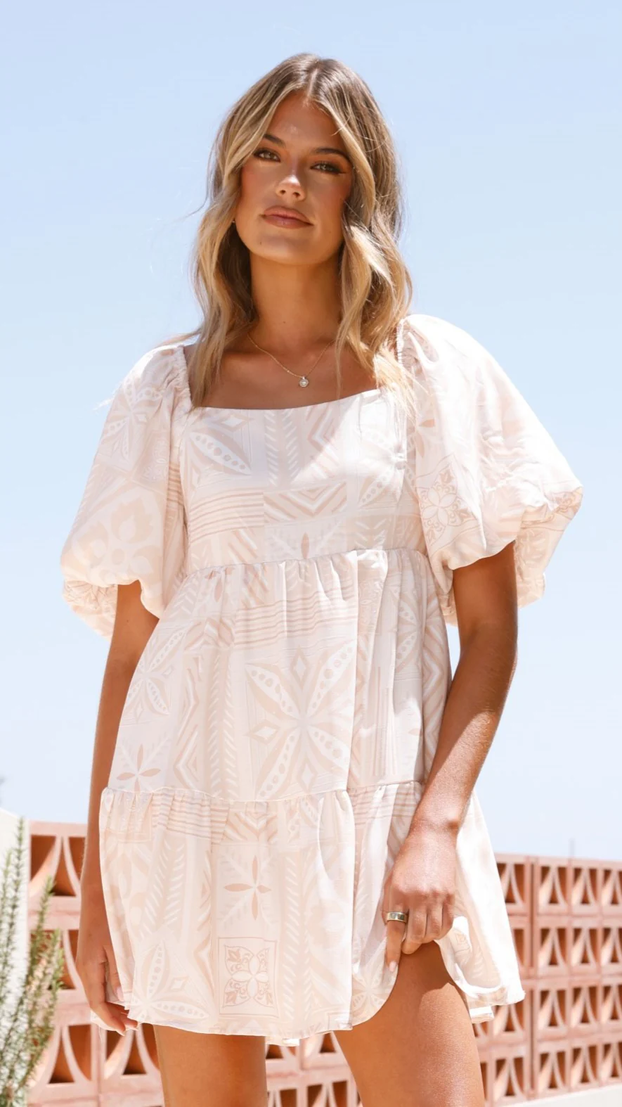 Yamin Mini Dress - Beige Summer - necksoother