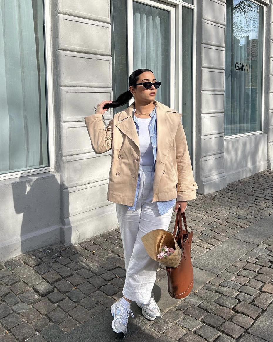 Katya short trenchcoat - Beige - necksoother