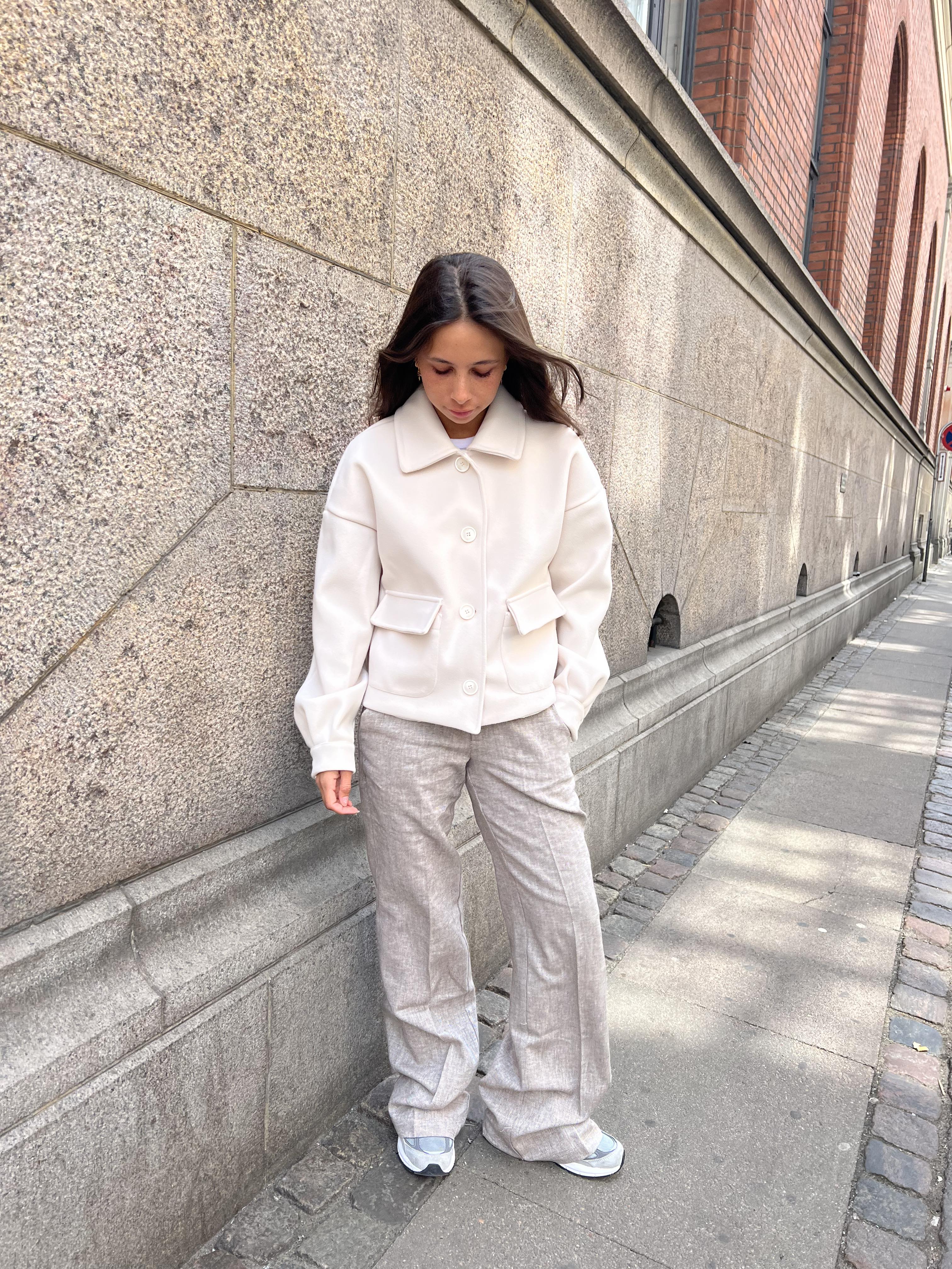 Veneda jacket - Off-white - necksoother