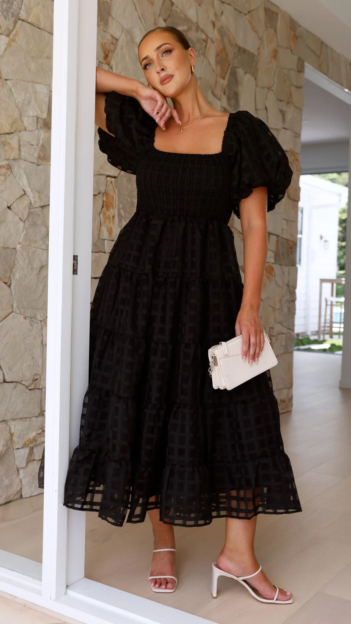 Deemi Maxi Dress - Black - necksoother