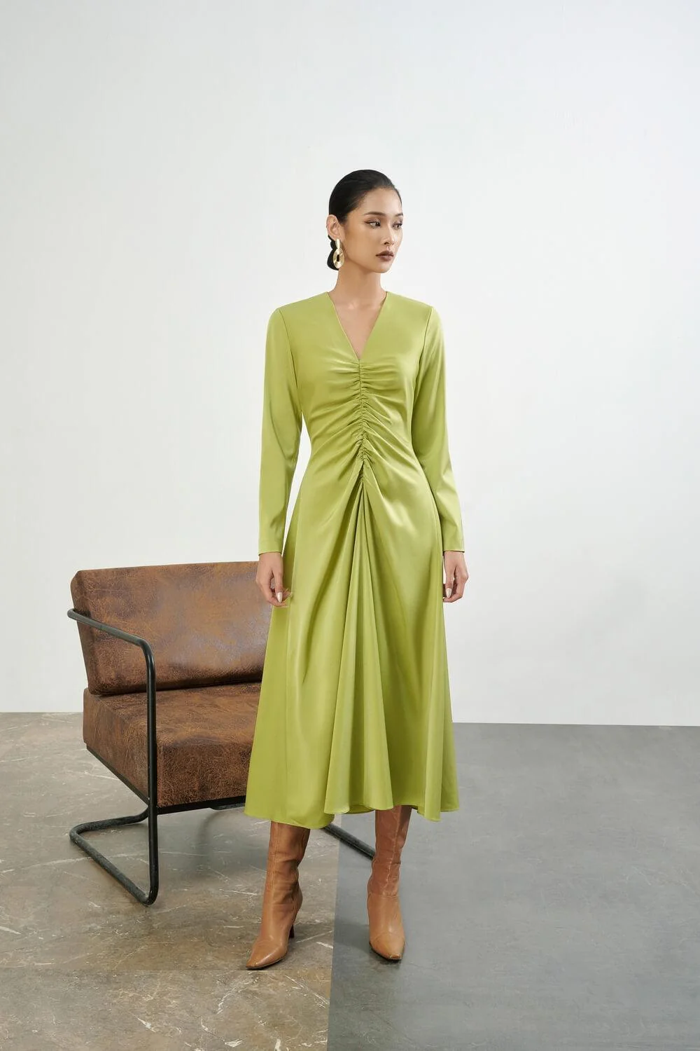 Isadora V-Neck Dress - necksoother