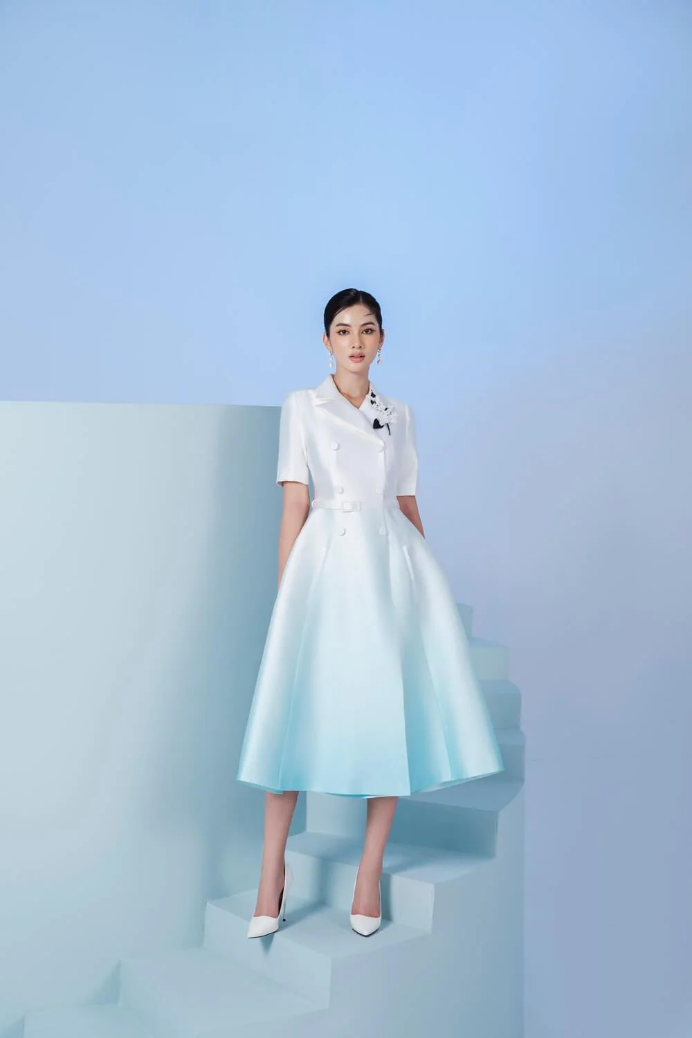Victor Double-Breasted Dress - necksoother