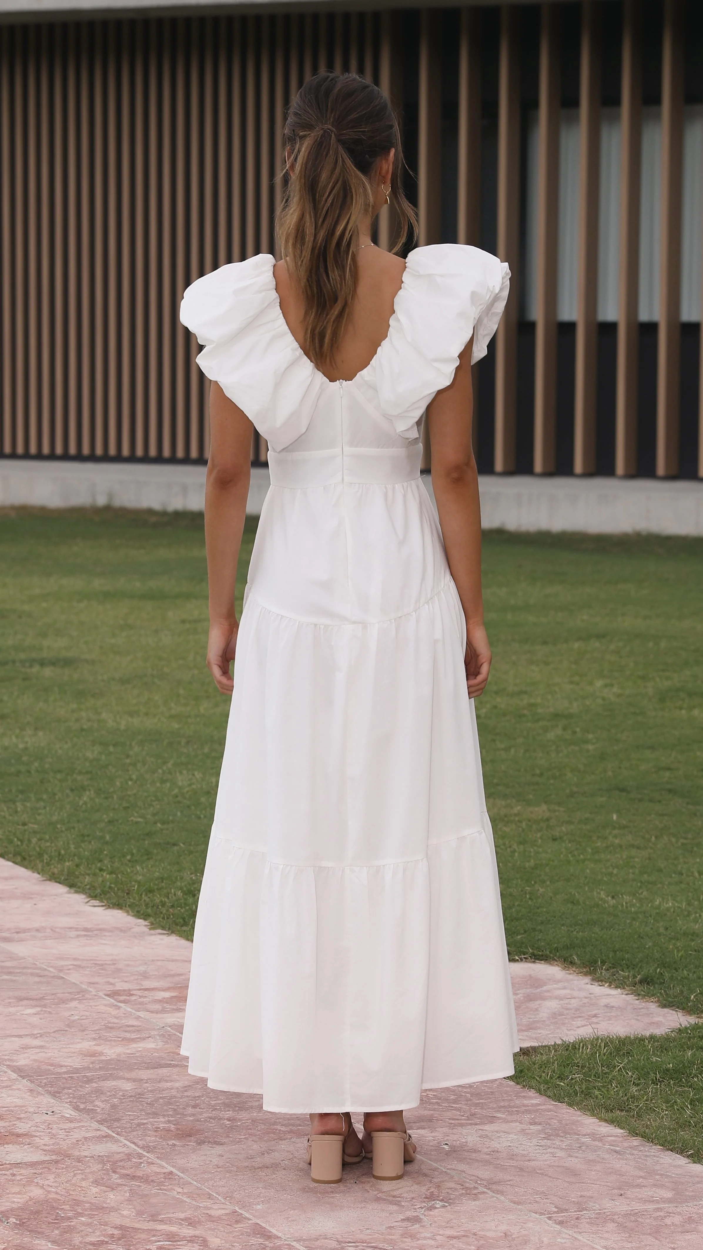 Emma Maxi Dress - White - necksoother