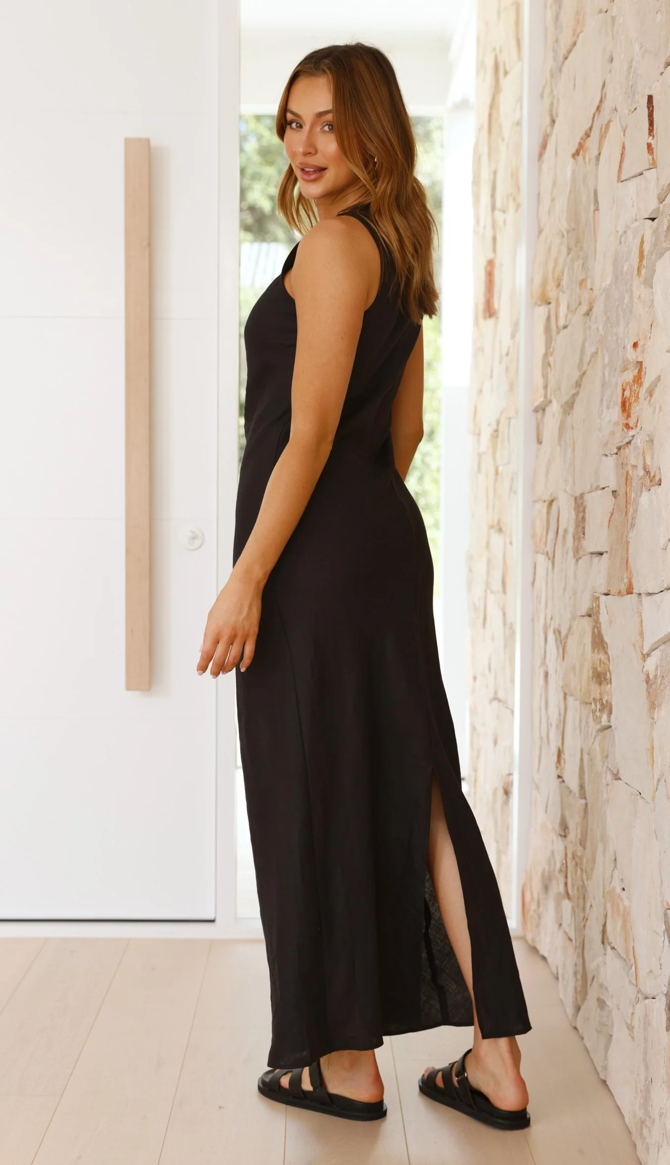Naira Maxi Dress - Black - necksoother