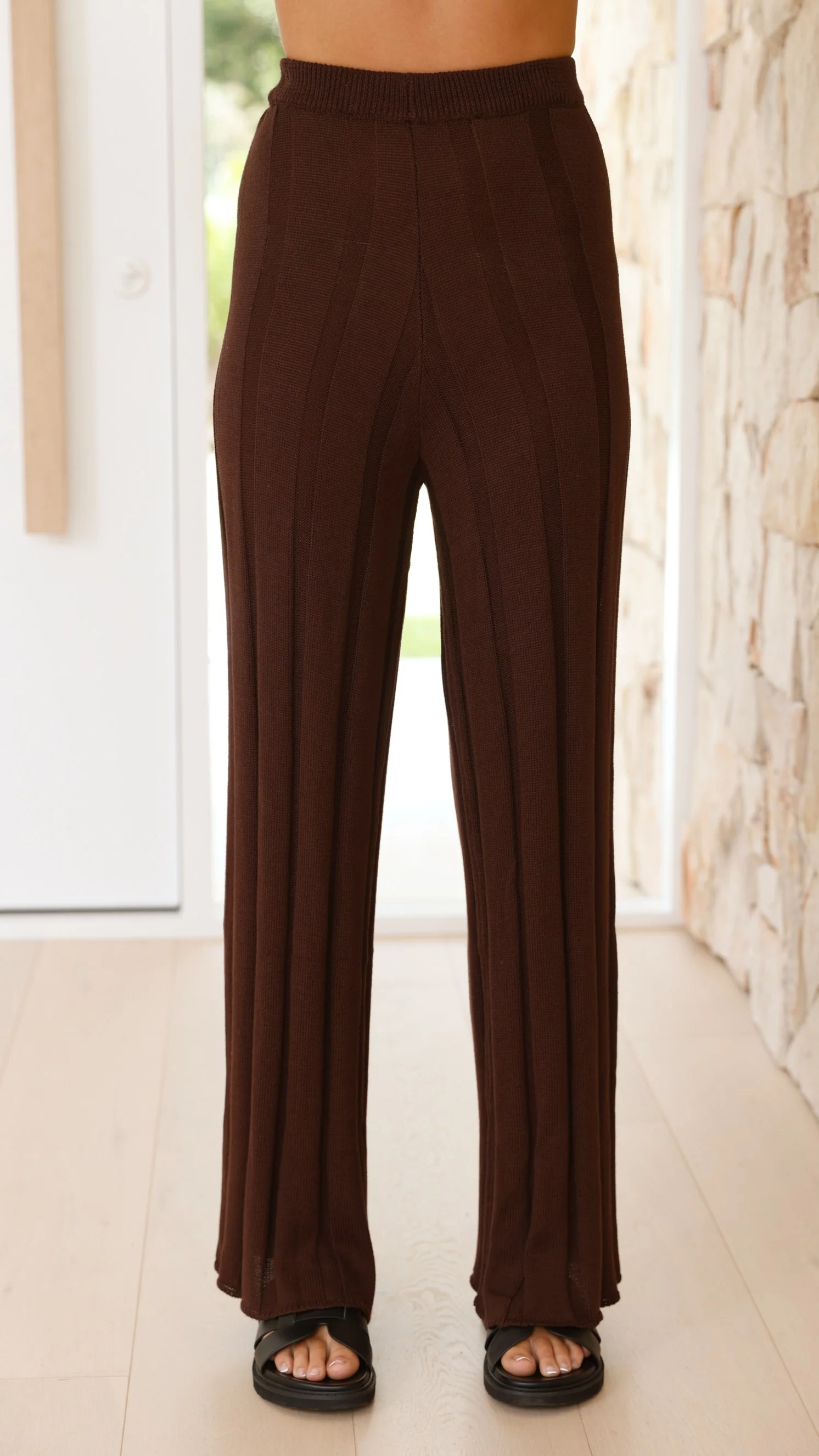 Bayu Knit Pants - Brown - necksoother