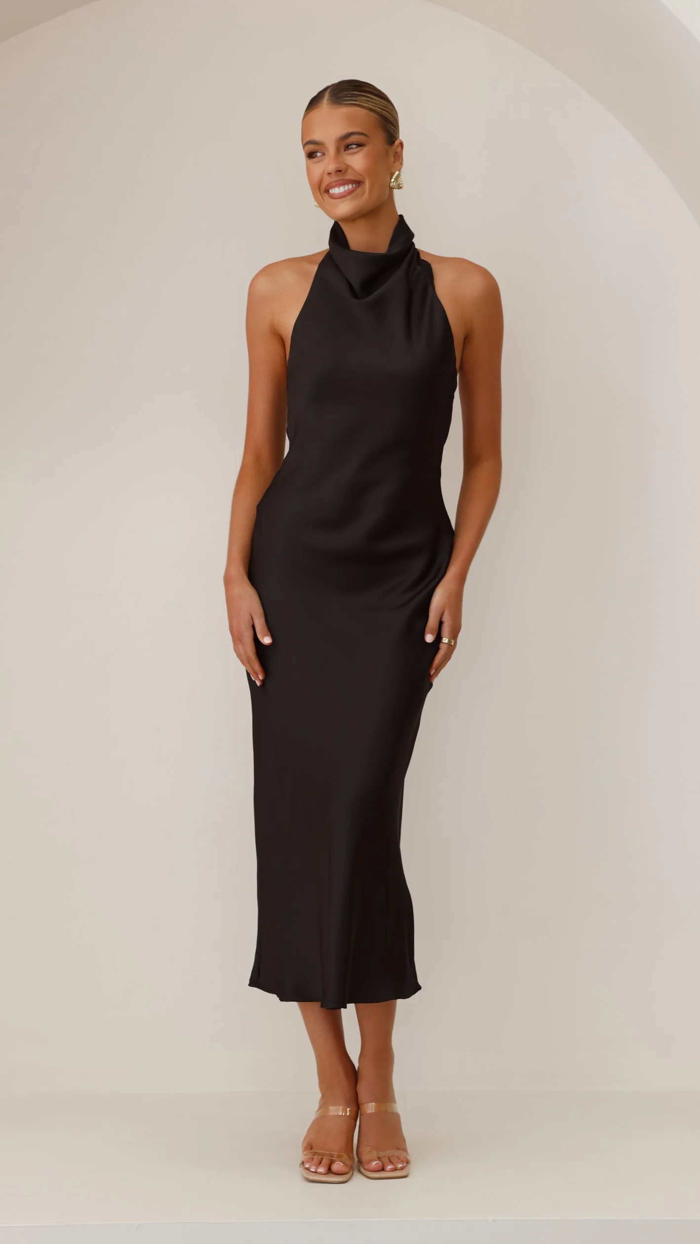 Rina Maxi Dress - Black - necksoother