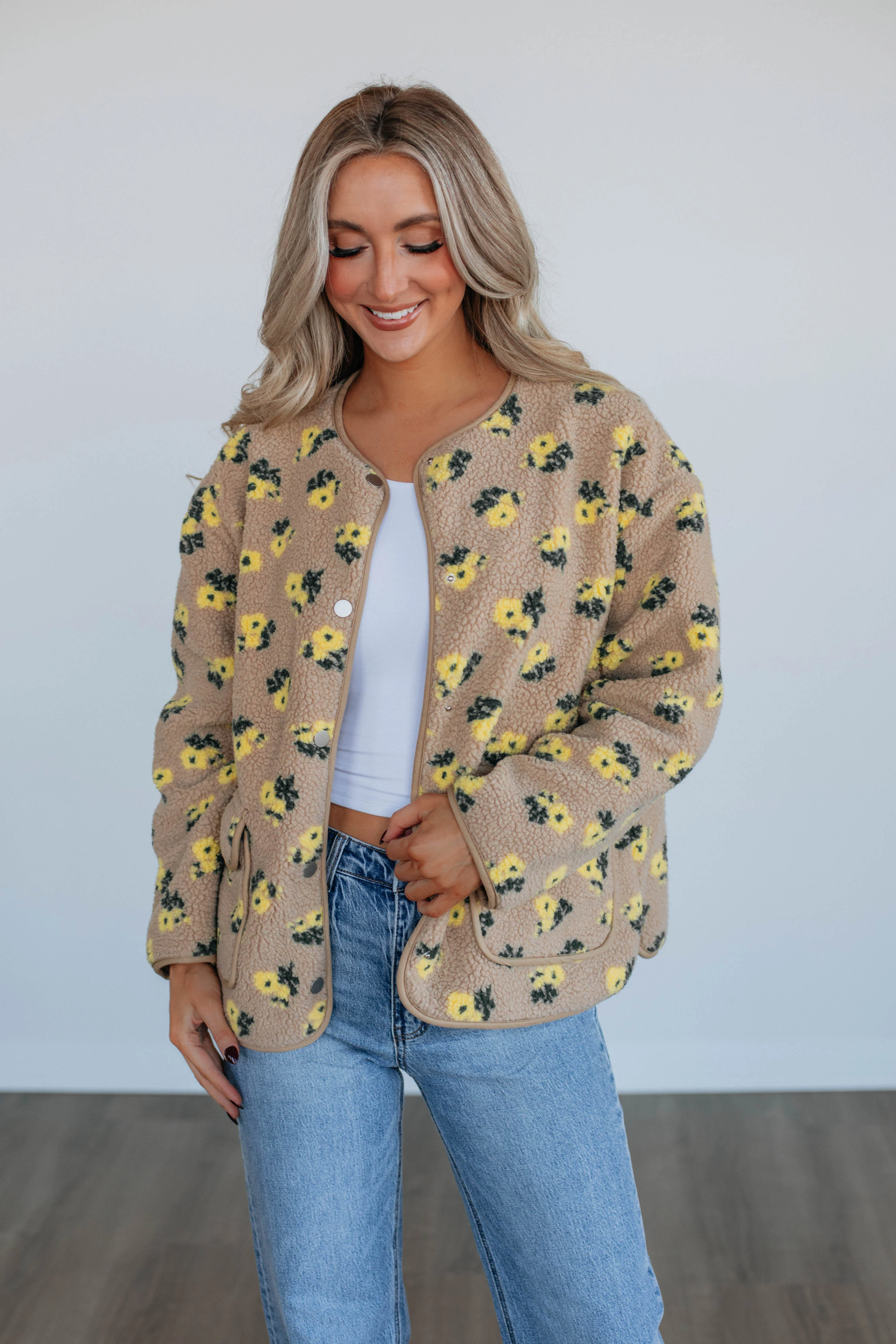 Thriving Energy Sherpa Jacket - necksoother