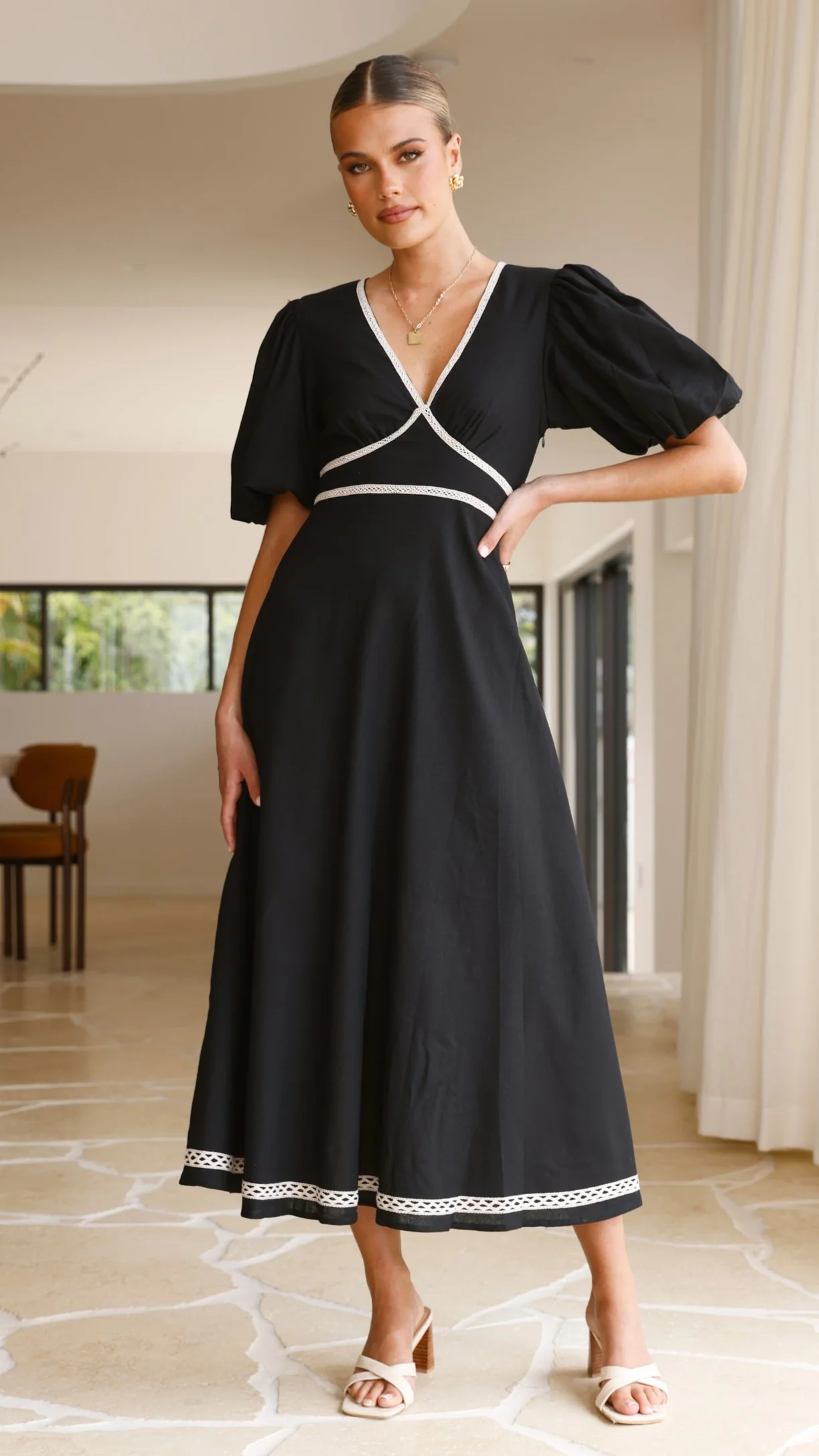 Nakisha Maxi Dress - Black - necksoother
