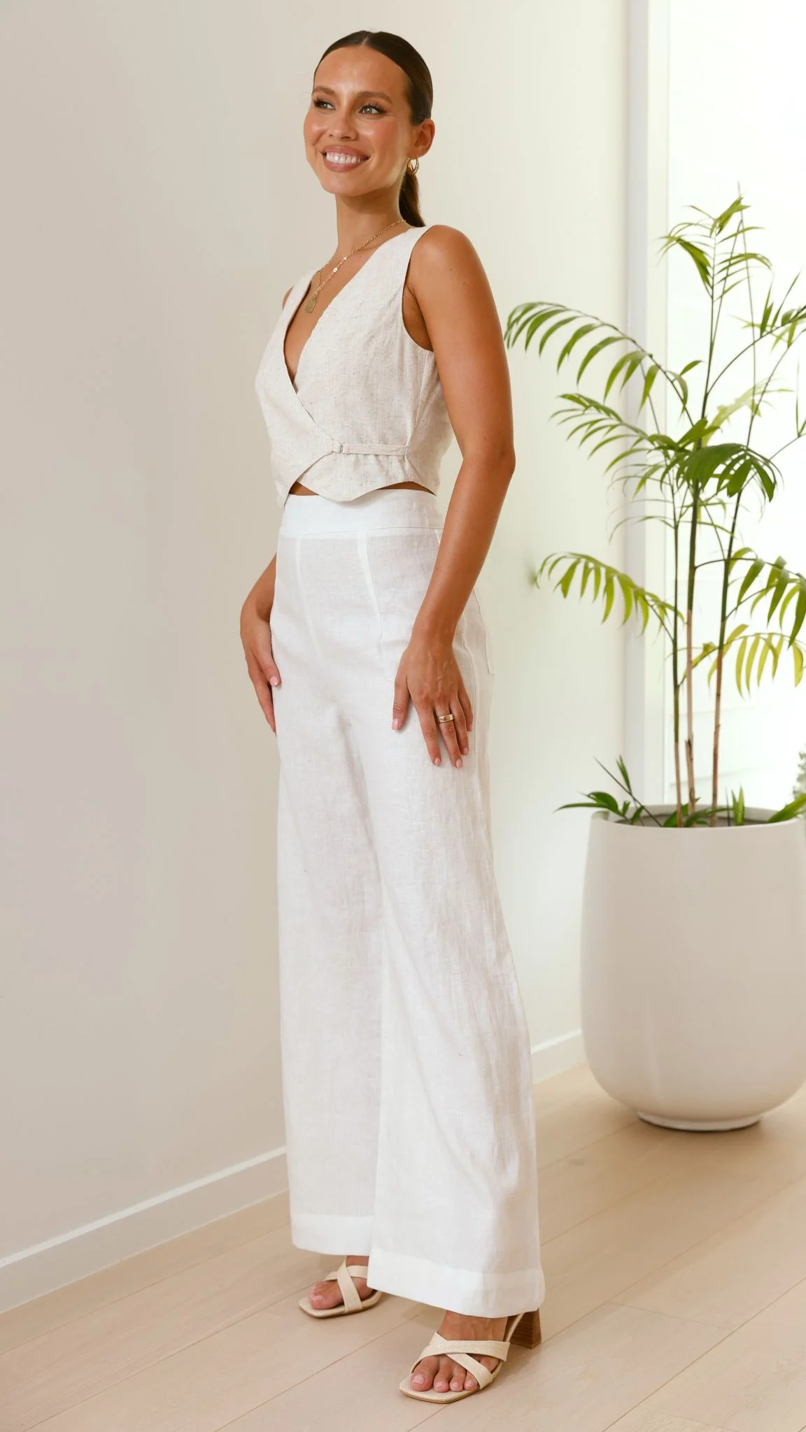 Karah Pants - White - necksoother