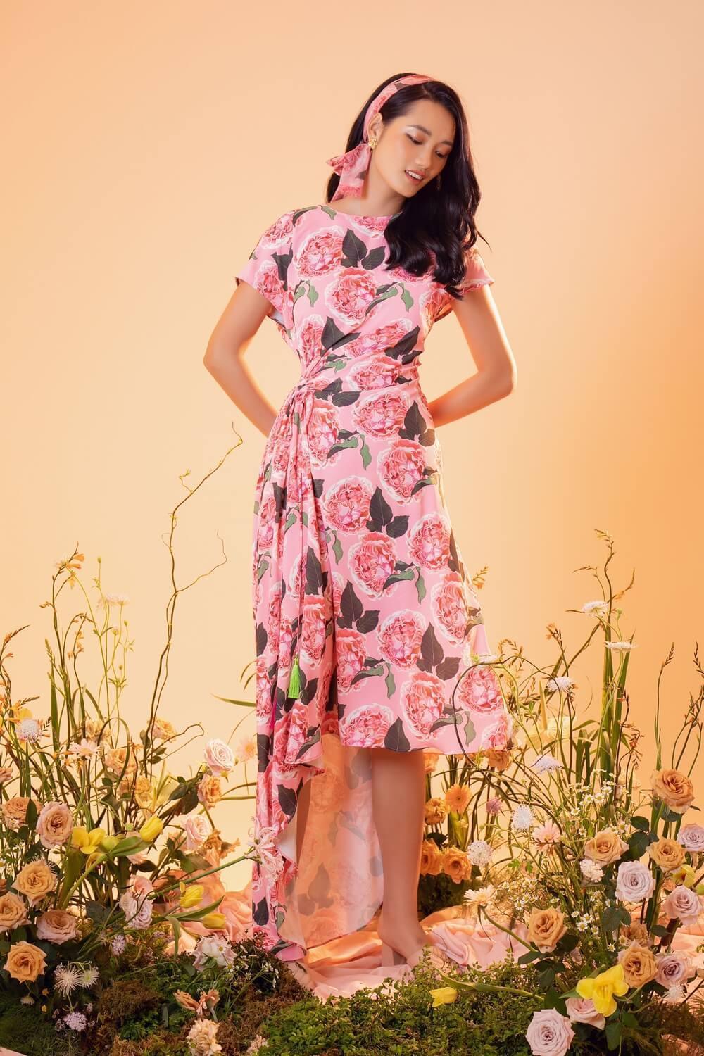 Marko Short Sleeves Dress - necksoother