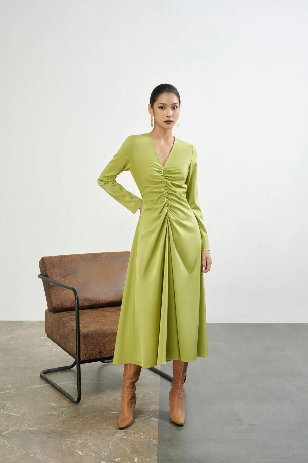 Isadora V-Neck Dress - necksoother