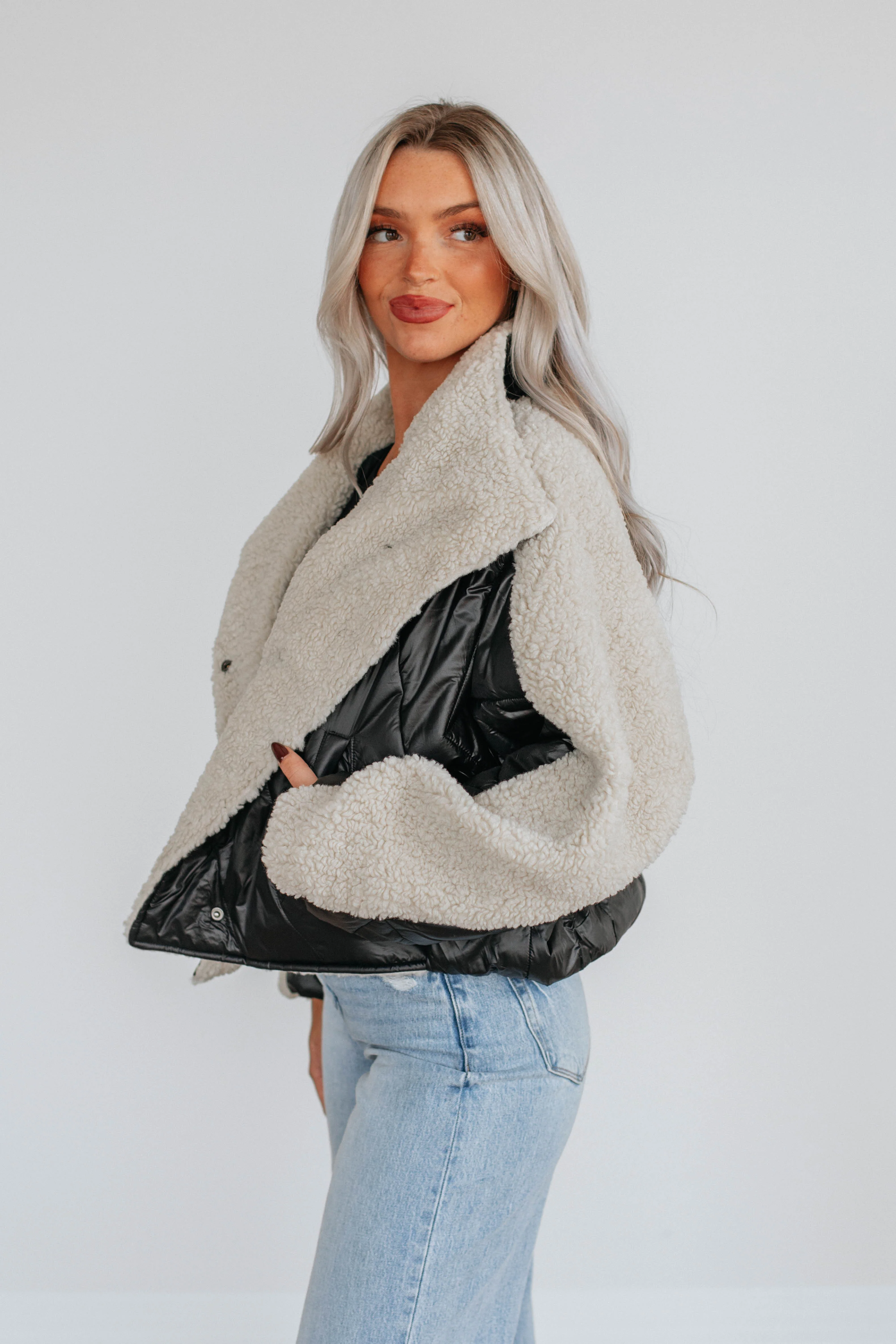 Texie Sherpa Jacket - necksoother