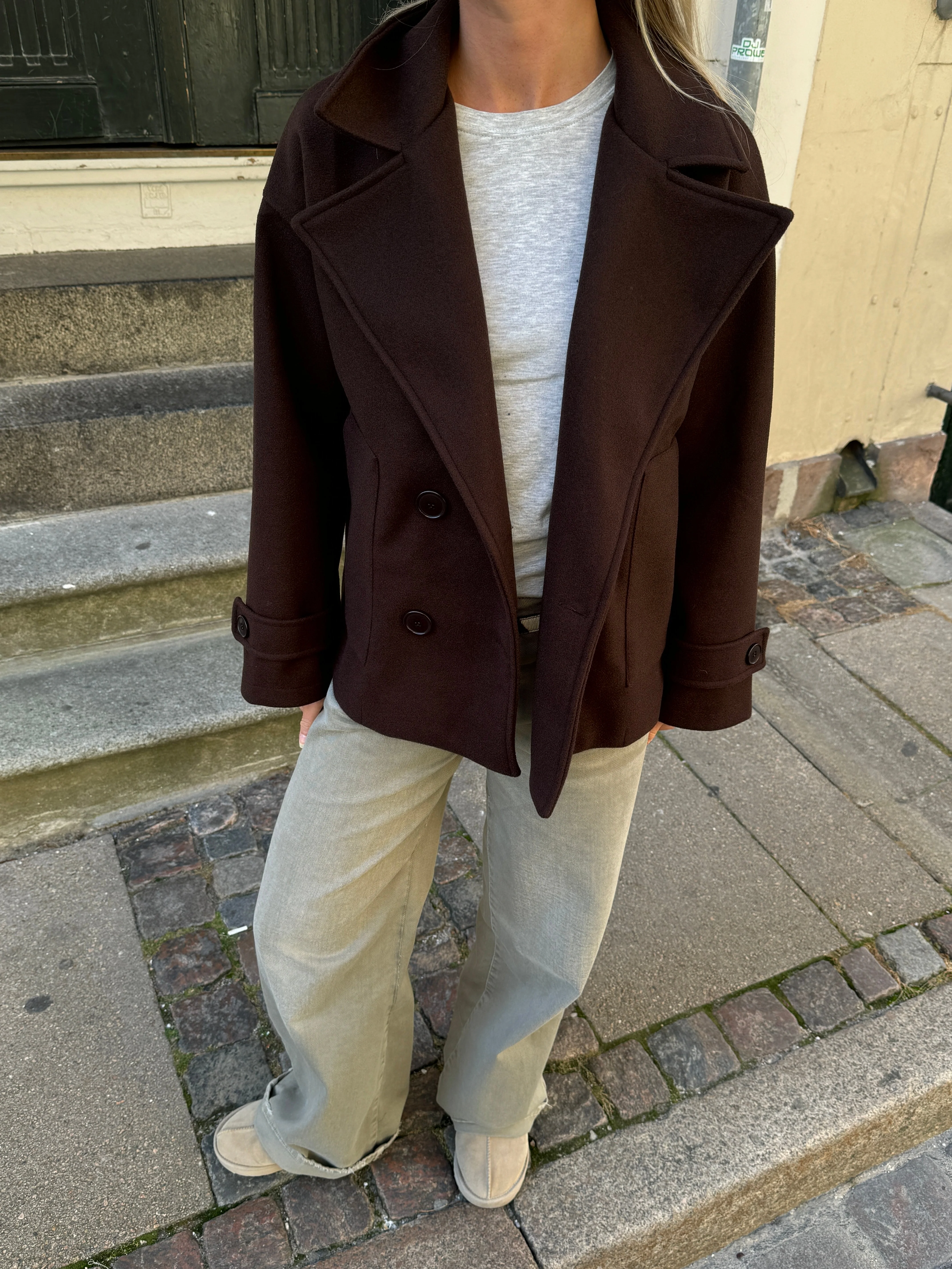 Ginalli coat - Dark brown - necksoother