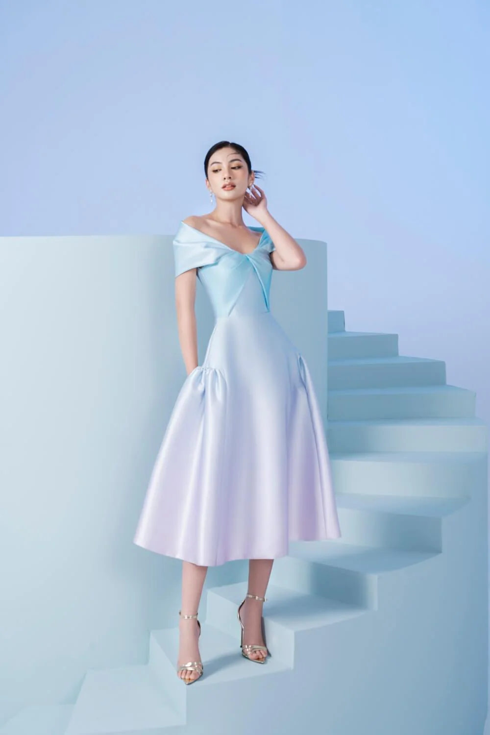 Selena Fall Shoulder Dress - necksoother
