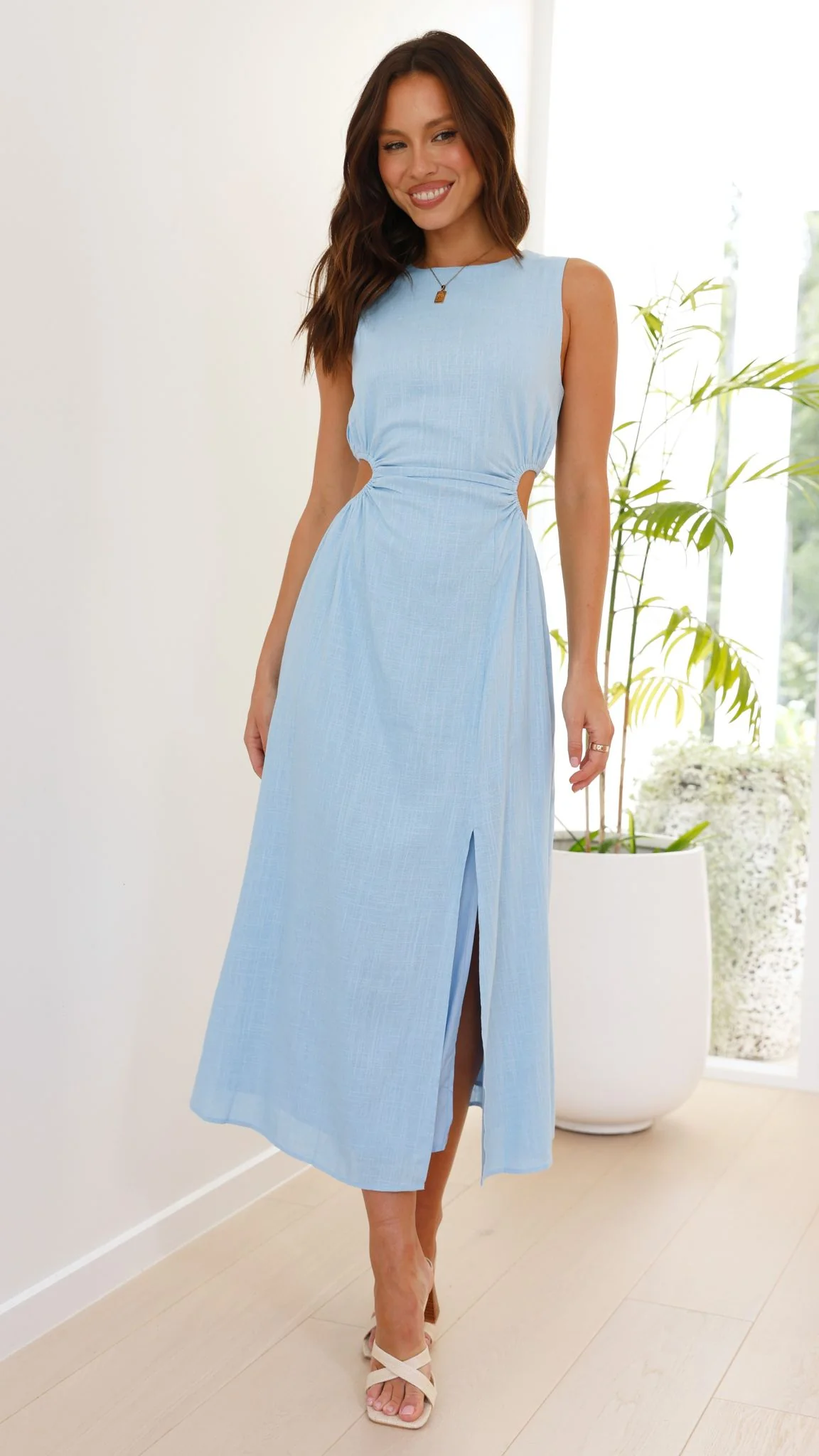 Jamila Midi Dress - Light Blue - necksoother
