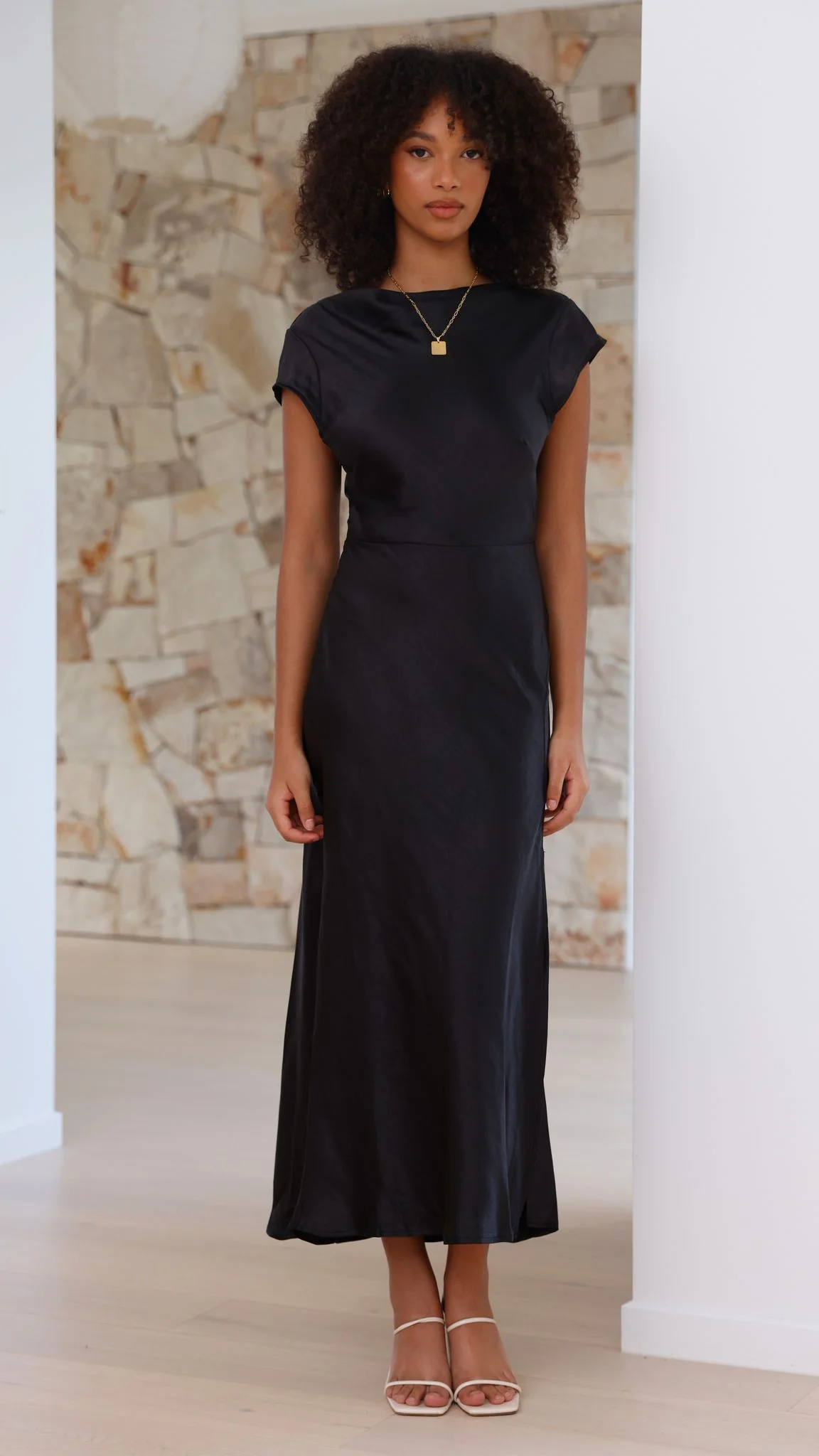 Ivana Midi Dress - Black - necksoother