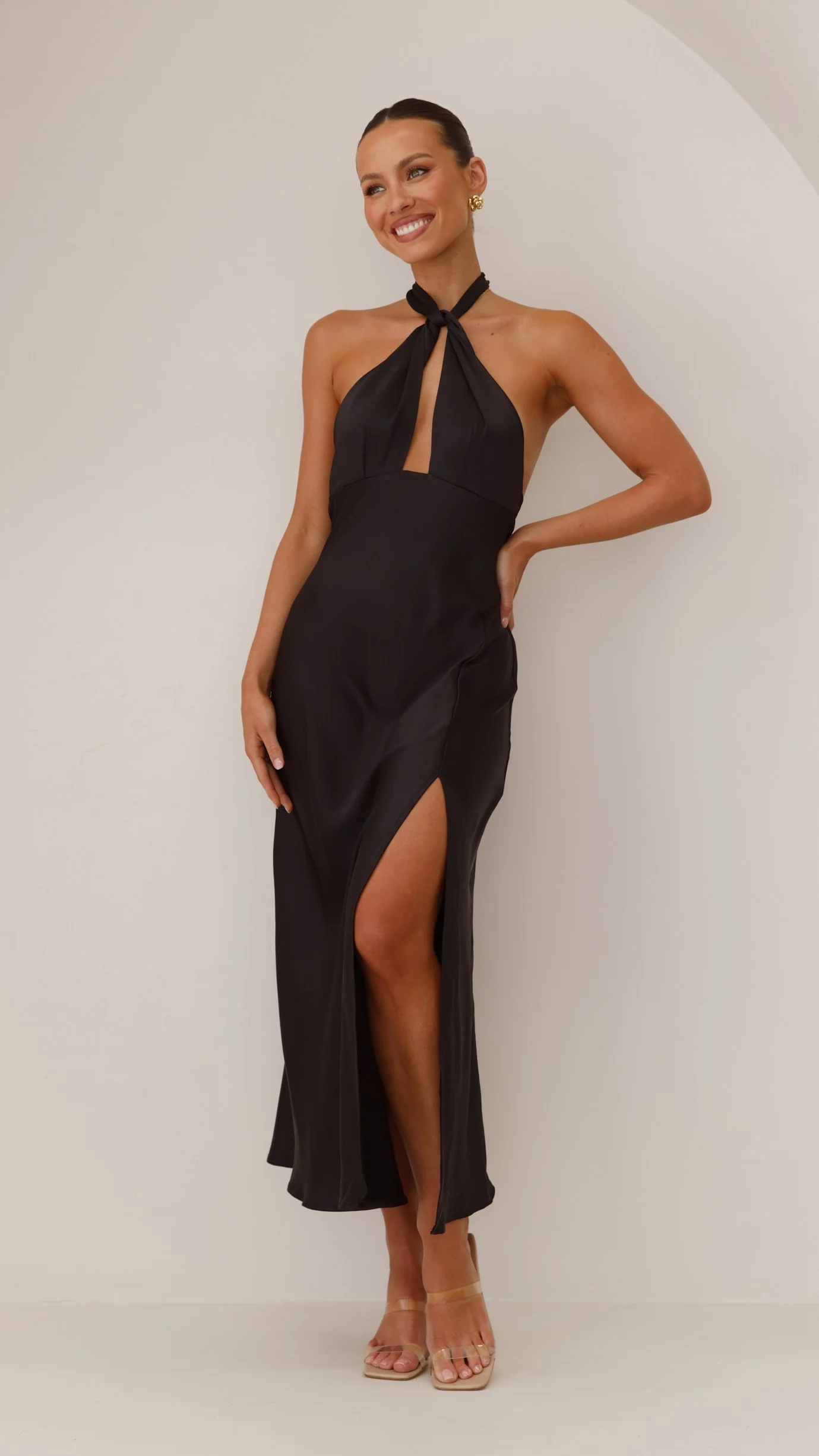 Amalia Maxi Dress - Black - necksoother
