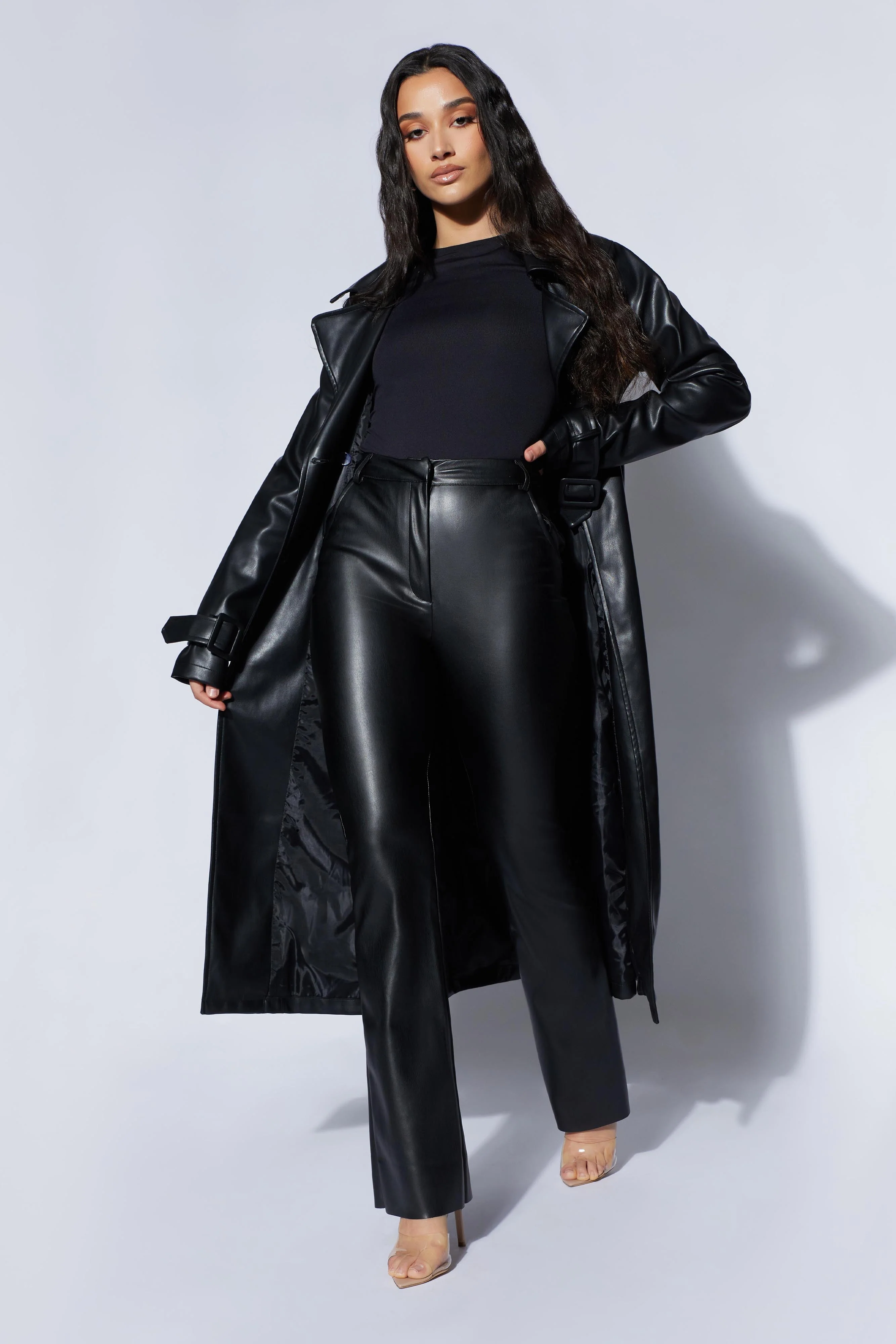 Isla Pu Trench - Black - necksoother