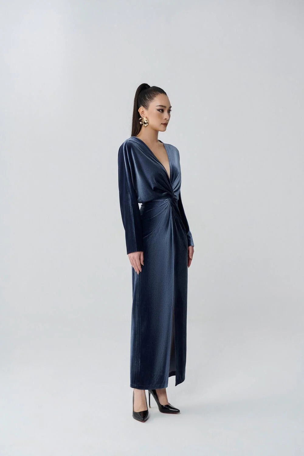 Ivy Sarong V-Neck Velvet Midi Dress - necksoother