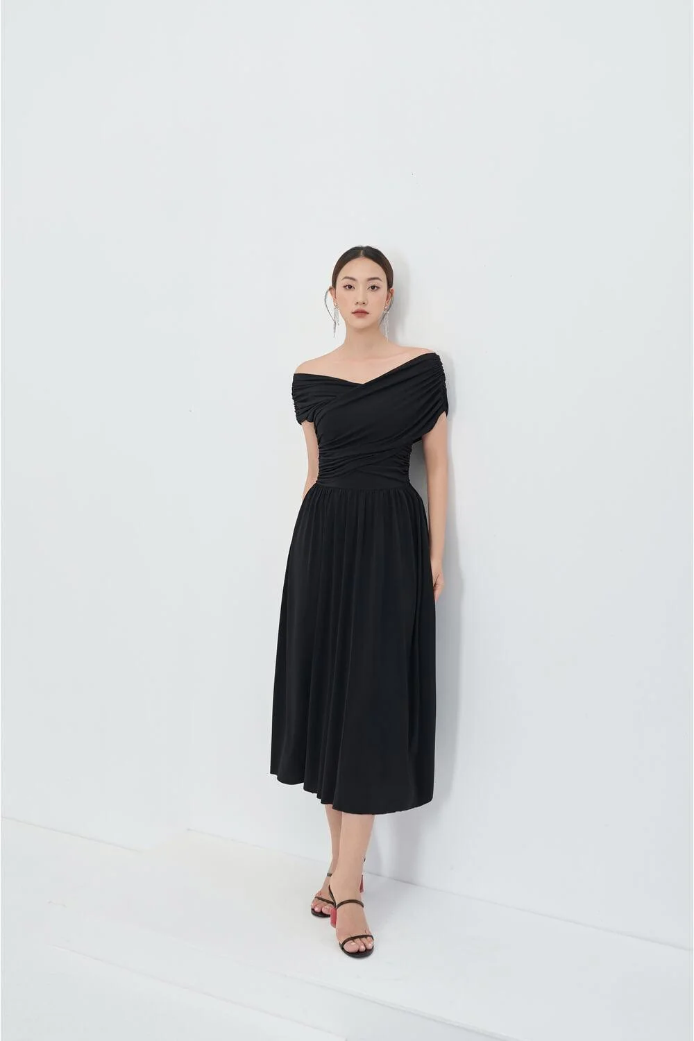 Aylmer Off-Shoulder Dress - necksoother