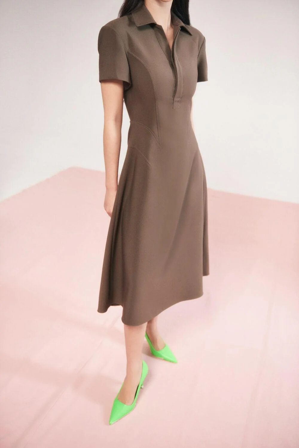 Gwen Folded Collar Dress - necksoother