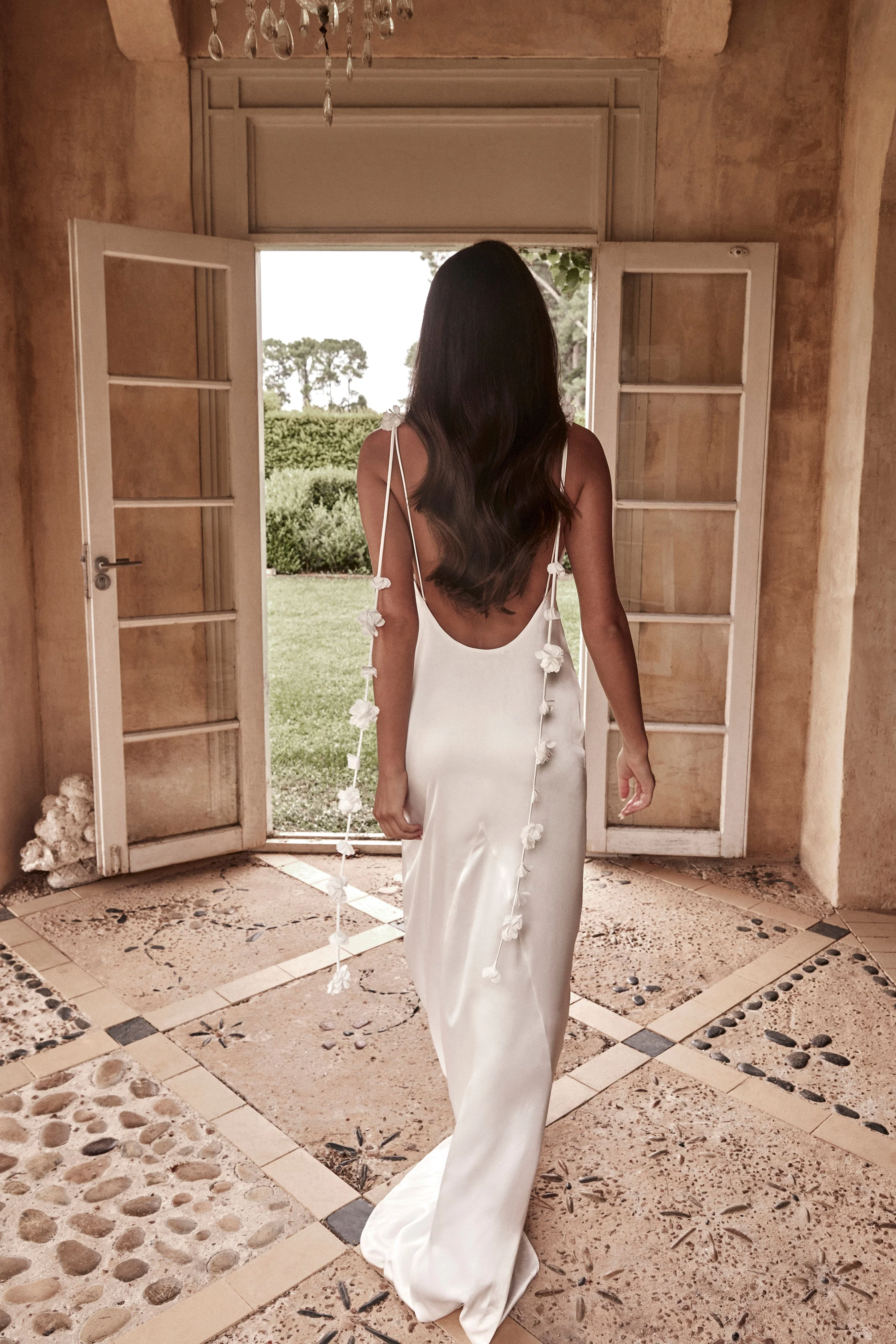 Elenora Rose Gown - White - necksoother