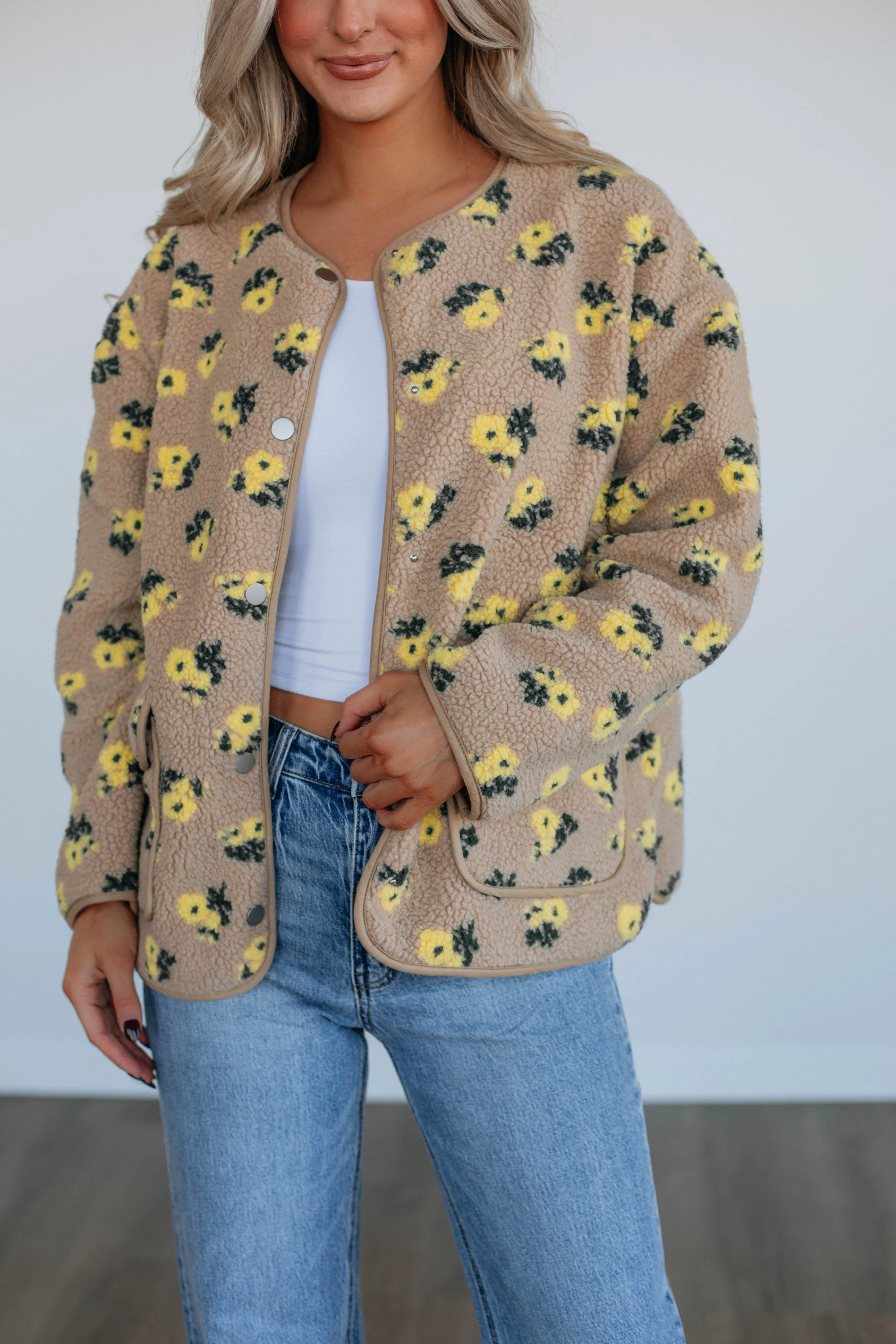 Thriving Energy Sherpa Jacket - necksoother