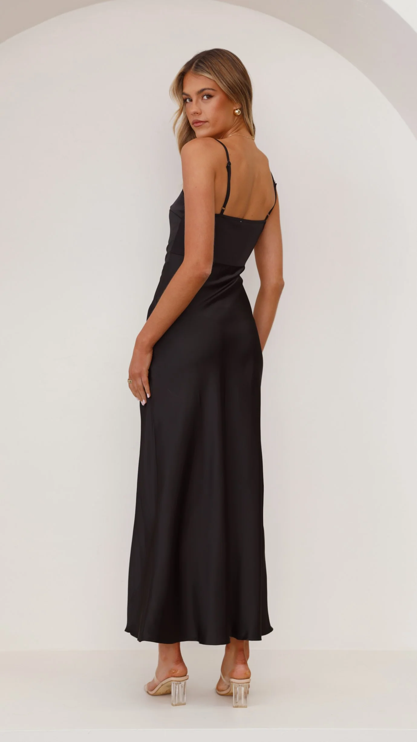 Ilana Maxi Dress - Black - necksoother